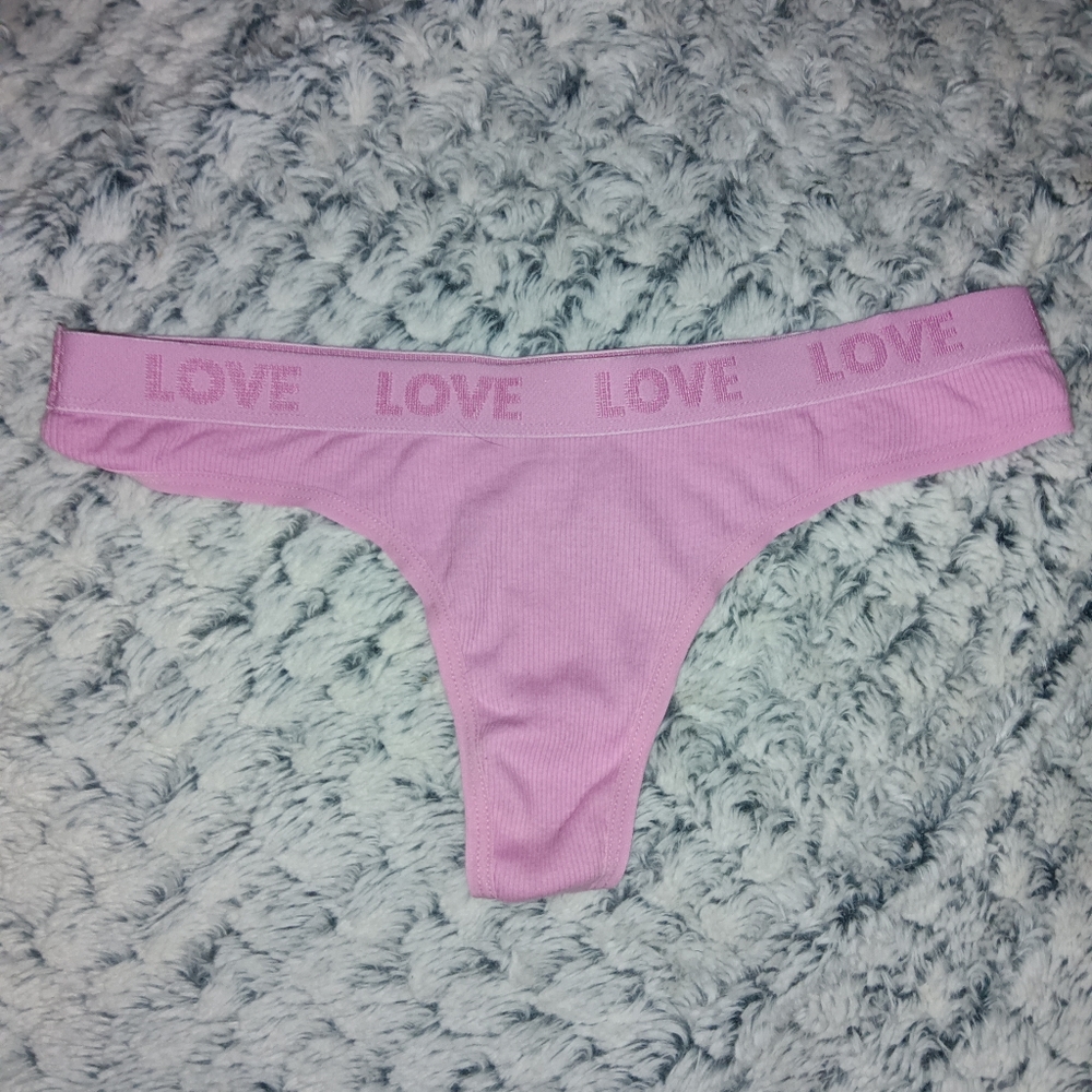 Pink thongs